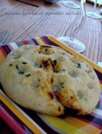 Focaccia au Basilic et Tomates Sches