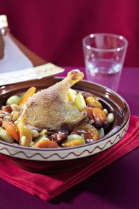 Tajine de Cuisses de Canard aux Fruits Secs