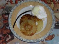 Ananas au Vieux Rhum Cuit  la Plancha