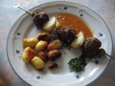 Boulettes de Boeuf en Brochettes