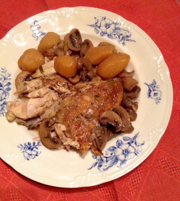 Cocotte de poulet  la bire et champignons  la crme 