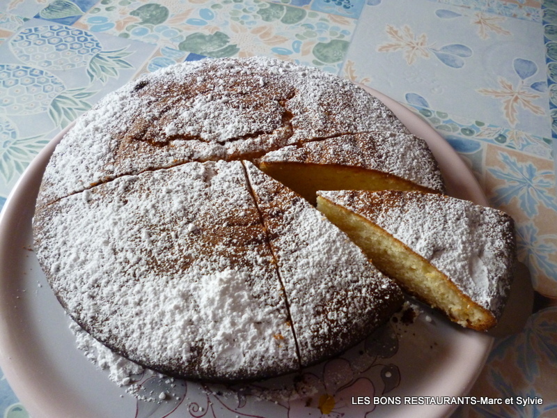 Gteau au yaourt  la mirabelle