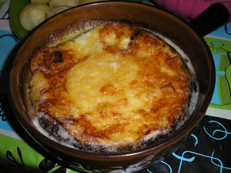 La matouille (fondue des Bauges)