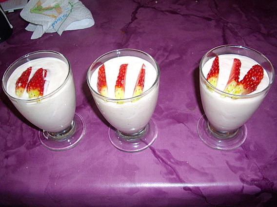 Mousse au Fromage Blanc et Fraises