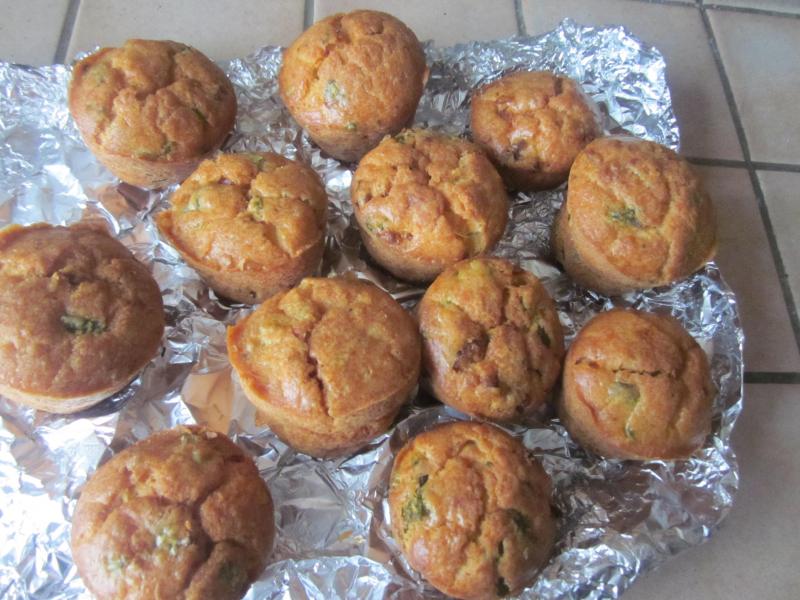 Muffins aux Tomates Sches, Basilic et Fromage Frais