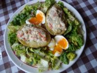 Pommes de Terre Farcies aux Endives accompagnes d\'Oeufs Mollets