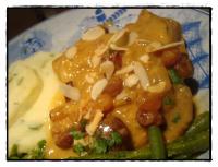 Poulet Sauce aux Amandes