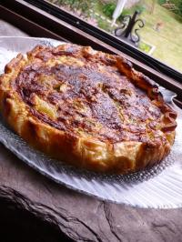 Quiche aux Pointes d\'Asperges, Oignons Frais et Parmesan