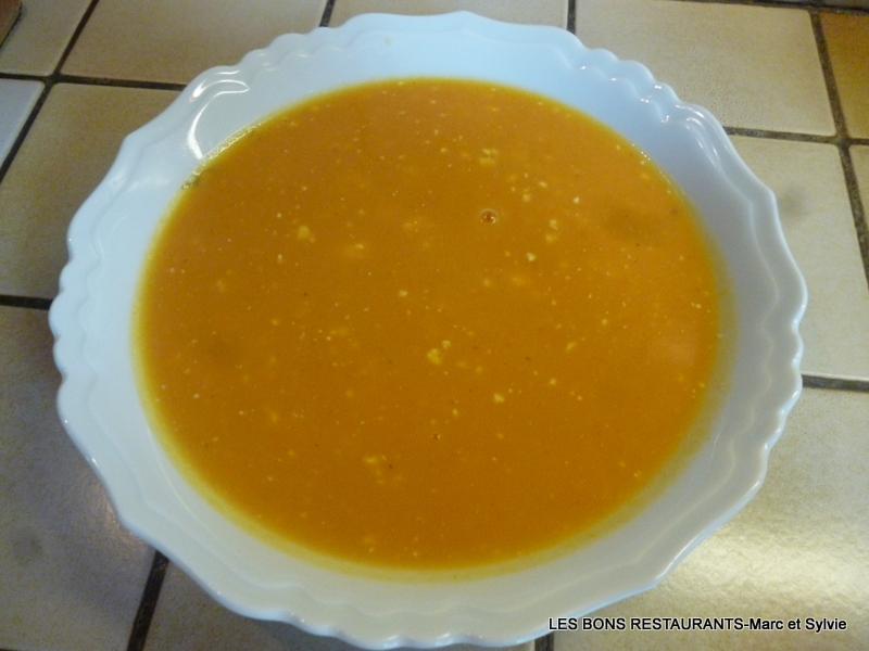 Soupe de carottes au curry