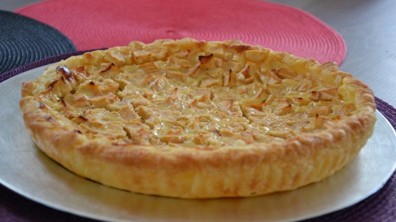 Tarte aux Pommes Normande