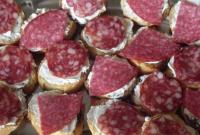 Toasts de Chvre au Saucisson