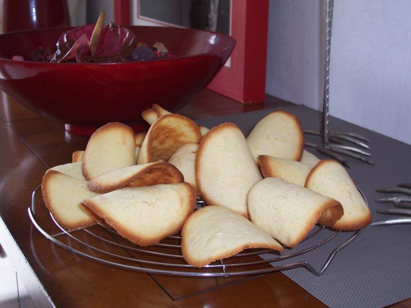 Tuiles aux Amandes et Cigarettes Russes